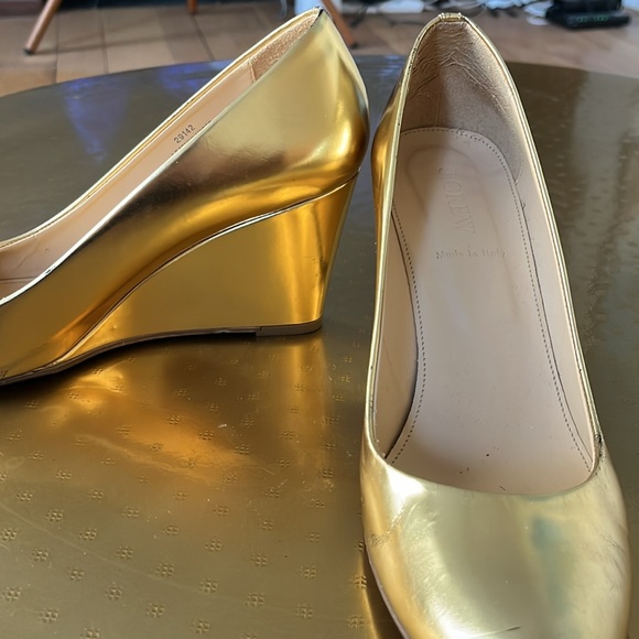 J Crew Gold Wedges - Picture 3 of 11